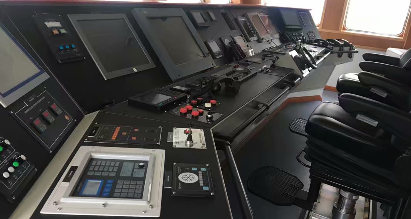 船用駕控臺(tái)